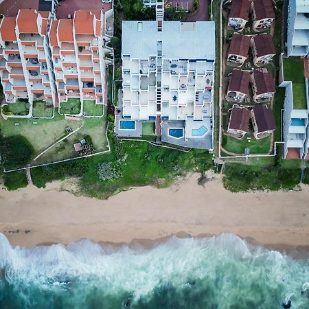 Skiathos At Beachfront Apartments In Shakas Rock Ballito Bagian luar foto