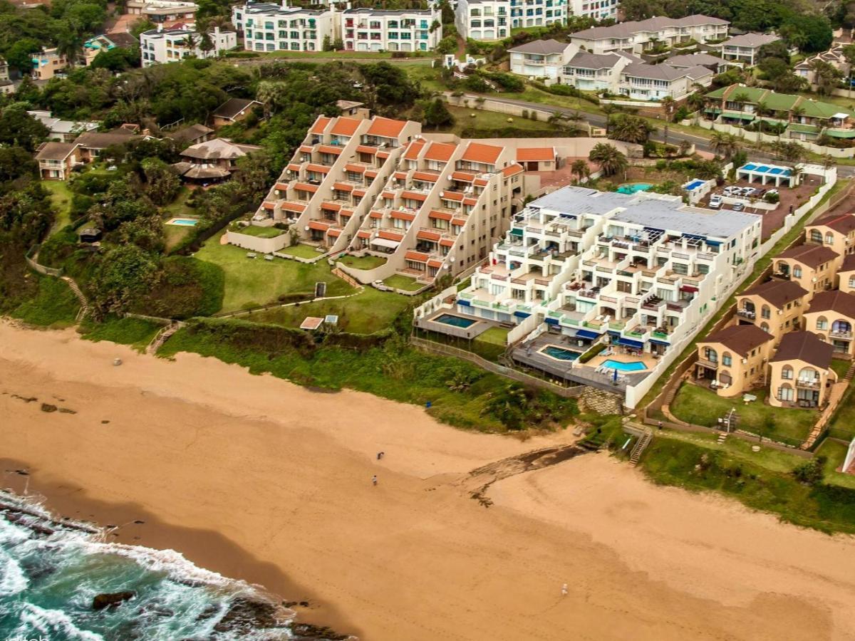 Skiathos At Beachfront Apartments In Shakas Rock Ballito Bagian luar foto