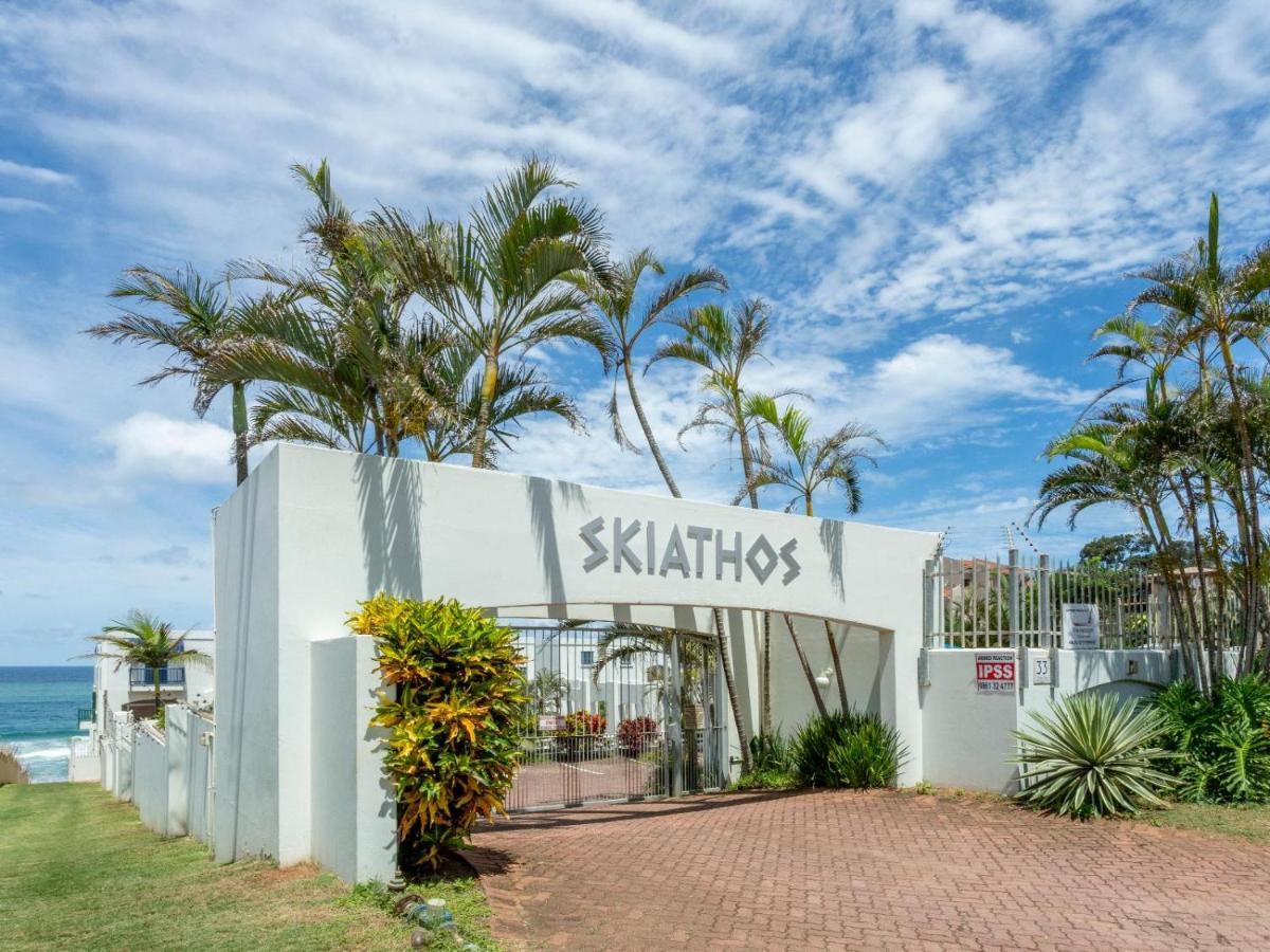 Skiathos At Beachfront Apartments In Shakas Rock Ballito Bagian luar foto