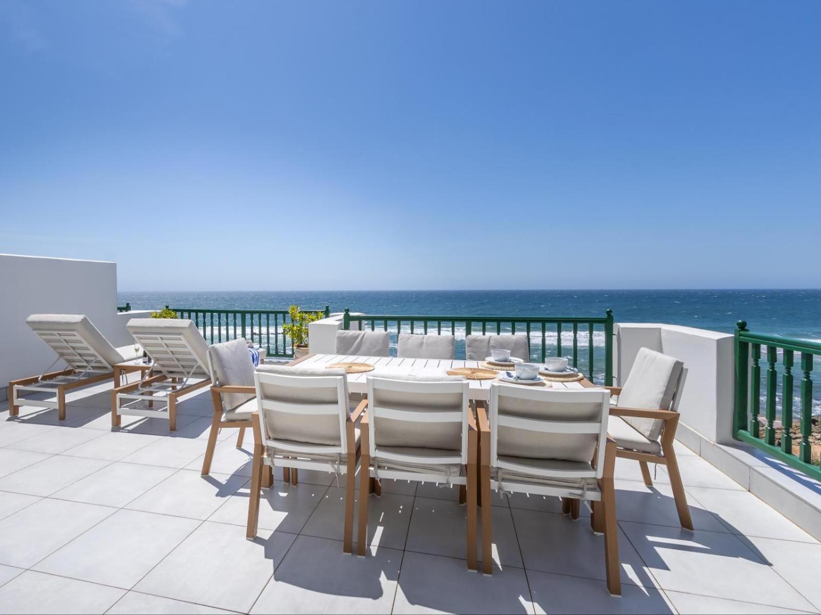 Skiathos At Beachfront Apartments In Shakas Rock Ballito Bagian luar foto