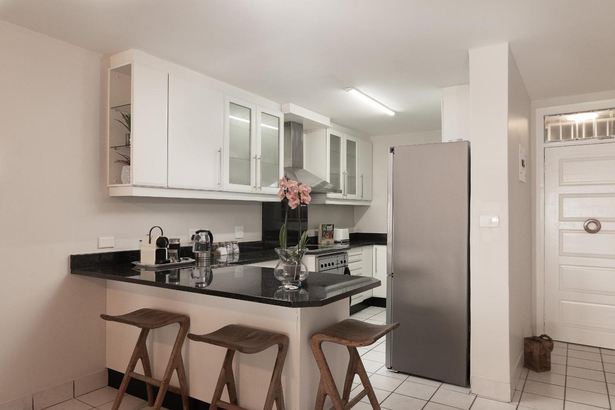 Skiathos At Beachfront Apartments In Shakas Rock Ballito Bagian luar foto