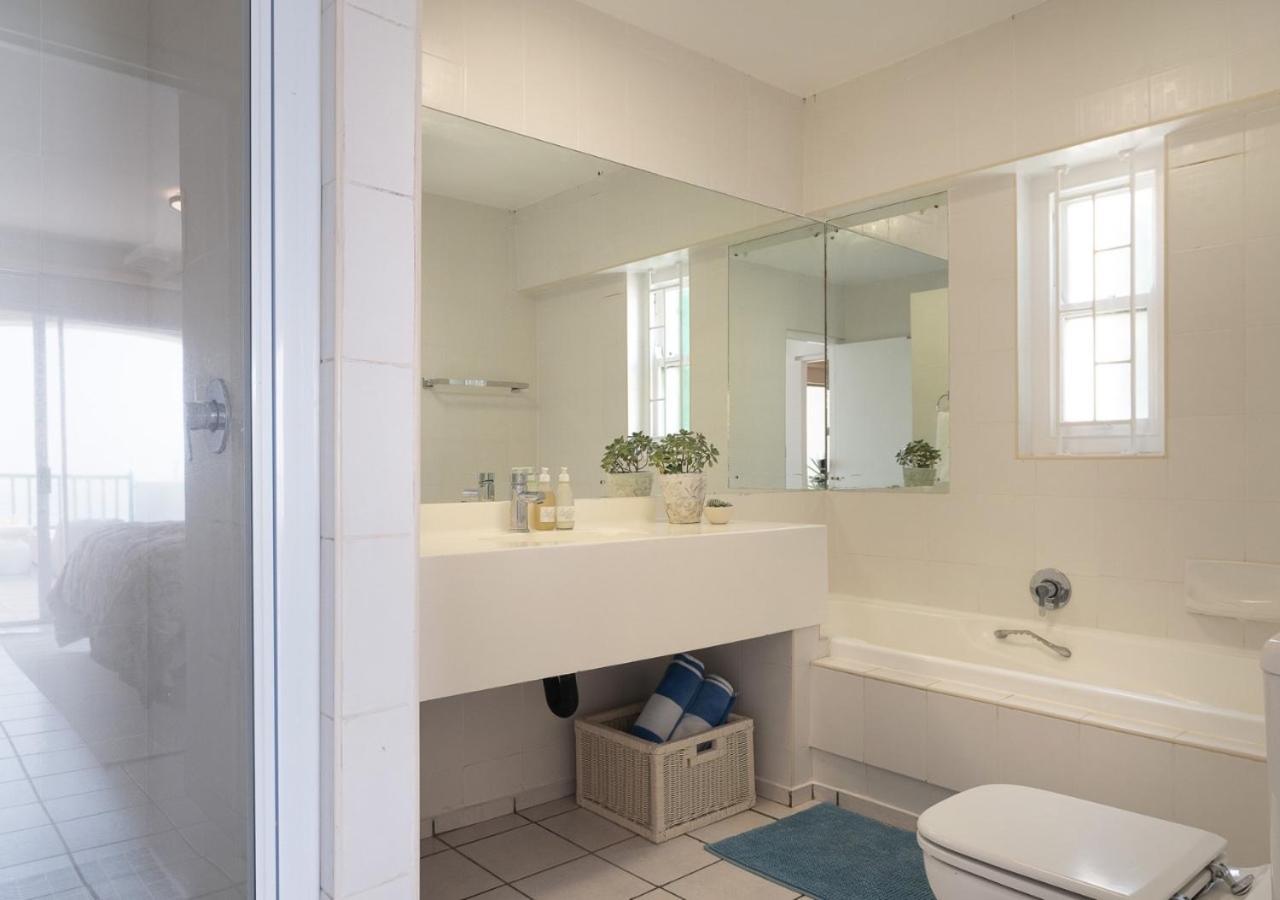 Skiathos At Beachfront Apartments In Shakas Rock Ballito Ruang foto